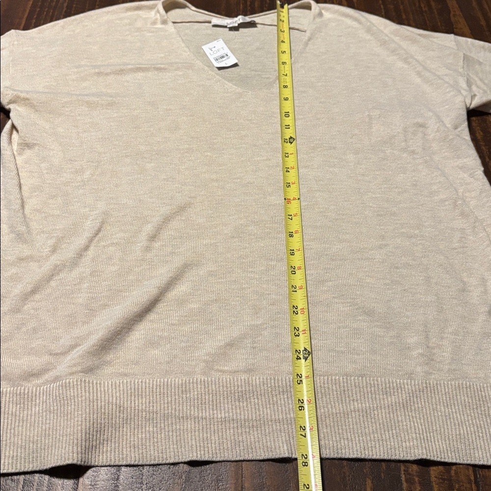 LOFT Sweater - Picture 6 of 7